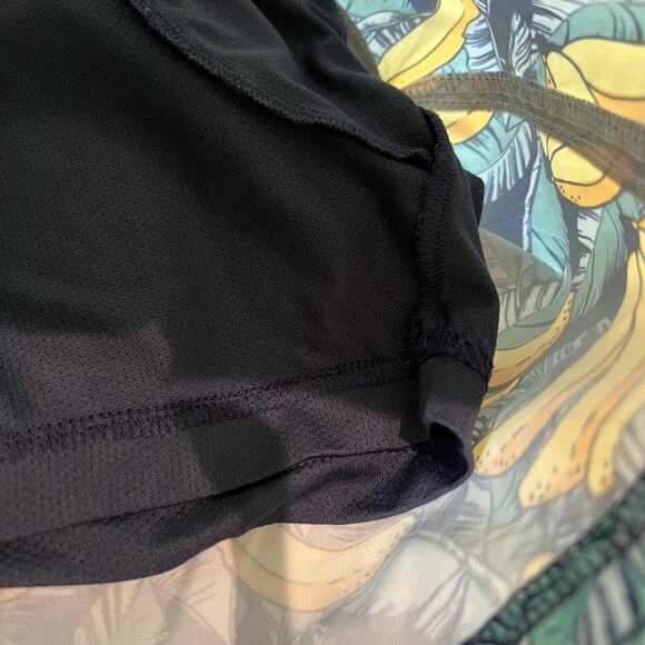 Banana Swim Trunks Men's Size XL Banana All Over Beach Pool Lined Inseam 7” - Picture 8 of 8